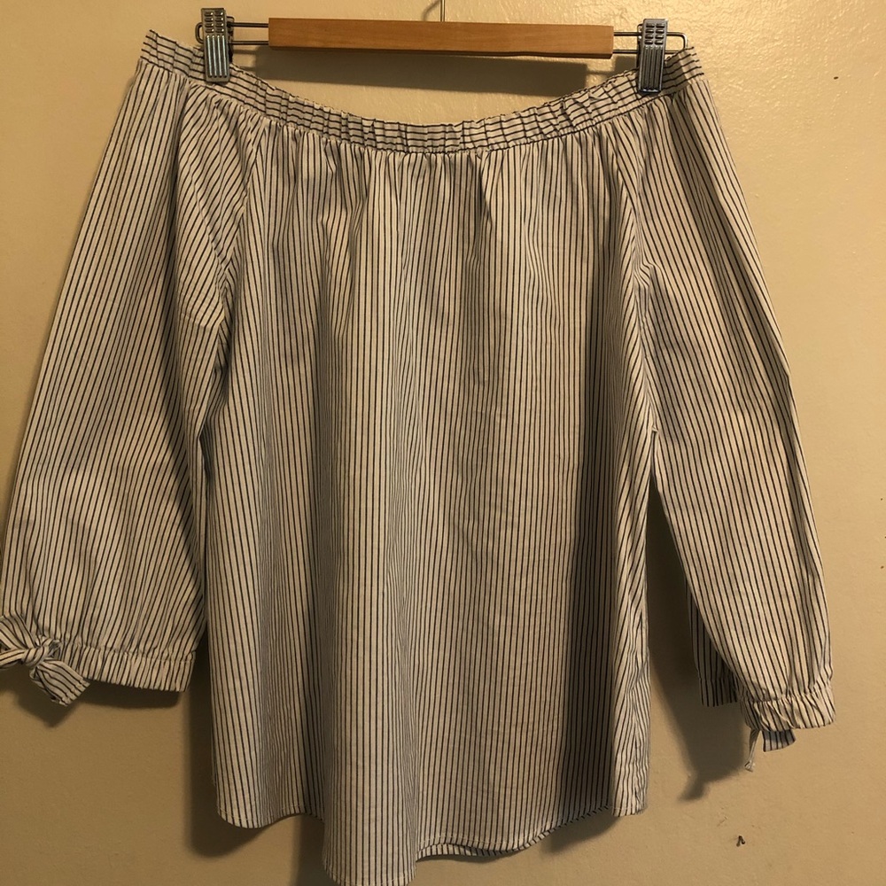 Off the shoulder top!